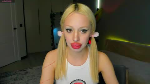 luna_beverly online show from 04-10-26, 08:35