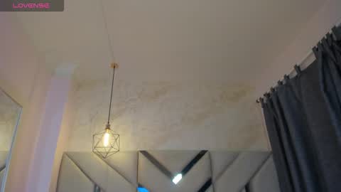  Luna  online show from 03-09-26, 02:48