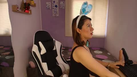 luna_desiree online show from 11-29-25, 09:51