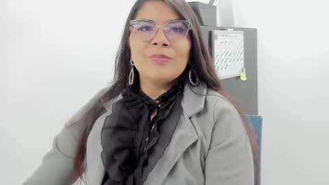 luna  online show from 09-15-25, 11:10