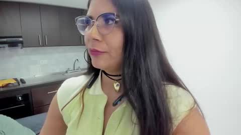 luna  online show from 11-13-25, 10:58