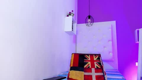 Luna online show from 02-14-26, 07:54