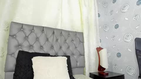 Luna Eva online show from 01-03-25, 02:30