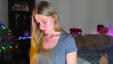 luna_evan online show from 01-02-25, 12:24