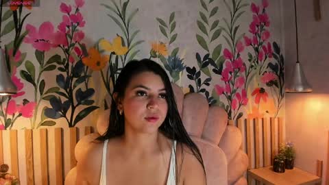 luna_ferrari online show from 04-25-26, 11:35