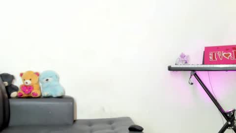 Snapshot of luna_fioree chatting on 12-04-25, 05:39 Luna Fioree online show from 12-04-25, 05:39