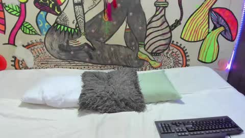 luna_gc online show from 12-31-24, 10:34