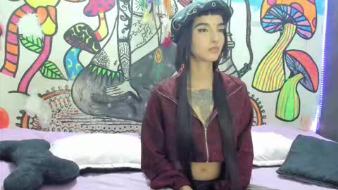 luna_gc online show from 09-25-25, 08:34