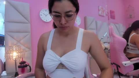 luna_hix online show from 07-29-26, 12:14