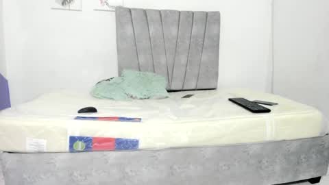 luna_ho online show from 03-09-25, 09:57