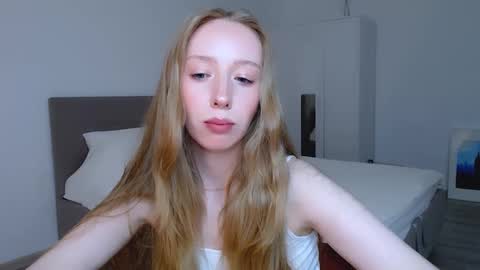 Snapshot of luna_insanity chatting on 12-05-24, 07:49 Luna online show from 12-05-24, 07:49