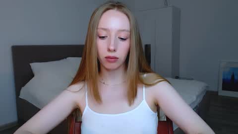 Snapshot of luna_insanity chatting on 12-11-24, 09:01 Luna online show from 12-11-24, 09:01