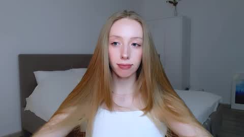 Snapshot of luna_insanity chatting on 12-22-24, 07:31 Luna online show from 12-22-24, 07:31