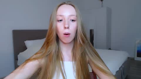 Snapshot of luna_insanity chatting on 03-02-25, 10:38 Luna online show from 03-02-25, 10:38