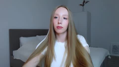 Snapshot of luna_insanity chatting on 10-02-25, 07:54 Luna online show from 10-02-25, 07:54