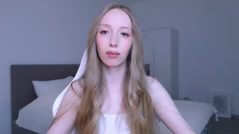 Snapshot of luna_insanity chatting on 03-21-26, 09:18 Luna online show from 03-21-26, 09:18