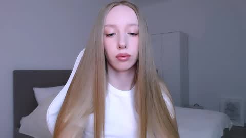 Snapshot of luna_insanity chatting on 04-02-26, 09:12 Luna online show from 04-02-26, 09:12