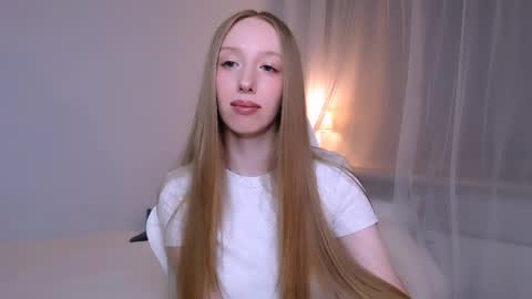 Snapshot of luna_insanity chatting on 04-22-26, 09:27 Luna online show from 04-22-26, 09:27