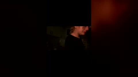 Luna online show from 02-25-26, 02:37