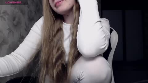 Luna online show from 12-12-24, 08:21