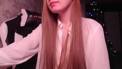 Luna online show from 12-22-24, 07:10