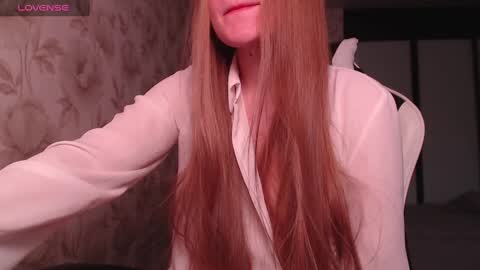 Luna online show from 01-20-25, 07:25