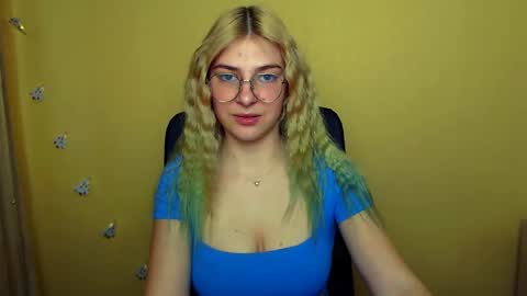 Luna online show from 12-17-24, 11:28