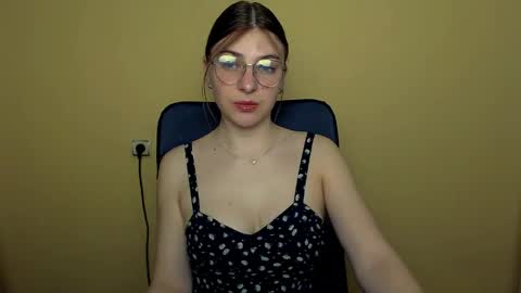 Luna online show from 05-08-26, 08:08