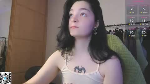 Luna online show from 07-28-26, 01:01