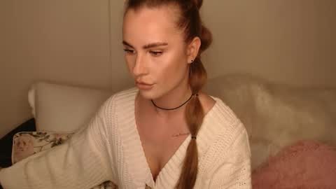 Snapshot of luna_moon77 chatting on 04-14-26, 06:58 Luna online show from 04-14-26, 06:58