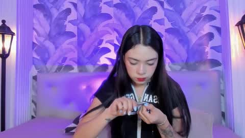 Luna Morgan online show from 12-17-25, 03:23