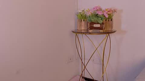   online show from 09-18-25, 09:06