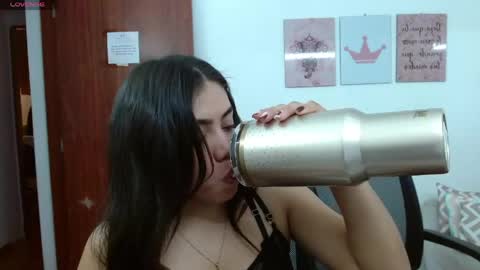 Snapshot of luna_rousse26 chatting on 05-19-26, 02:01 luna_rousse26 online show from 05-19-26, 02:01