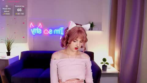 Luna online show from 10-21-25, 02:18