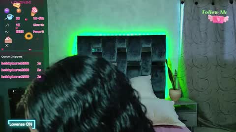 Snapshot of luna_sophya chatting on 11-07-25, 01:22 luna_sophya online show from 11-07-25, 01:22