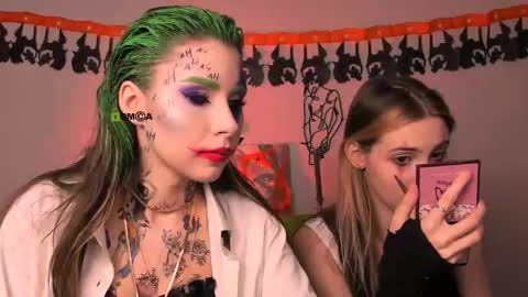 Luna online show from 10-29-25, 08:21