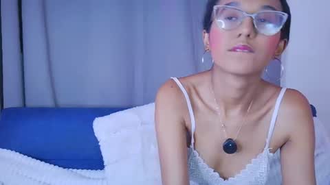 luna_valen online show from 07-06-26, 08:33