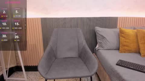 luna_valle online show from 09-29-25, 08:24