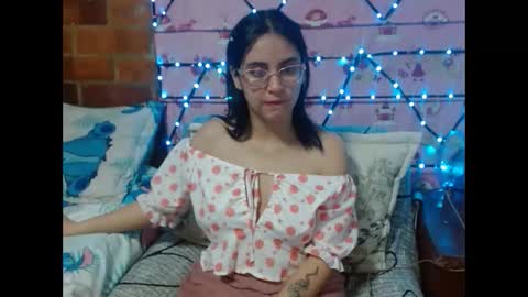 luna_vixxen online show from 03-12-26, 05:46