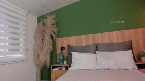 luna online show from 11-13-25, 12:15