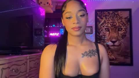 Snapshot of lunaa_11 chatting on 06-05-26, 05:58 lunaa_11 online show from 06-05-26, 05:58