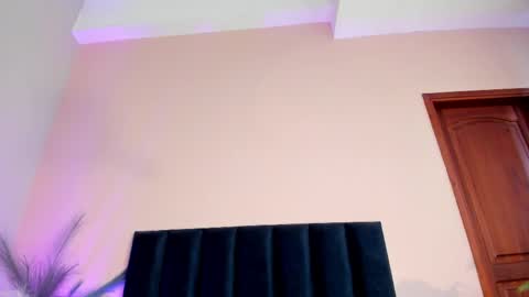 Luna Aspen online show from 03-30-26, 06:20