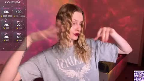 Britney online show from 09-28-25, 06:13