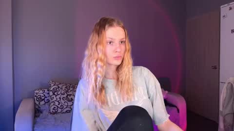 Britney online show from 09-30-25, 08:19