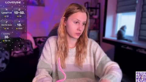 Britney online show from 11-20-25, 06:24