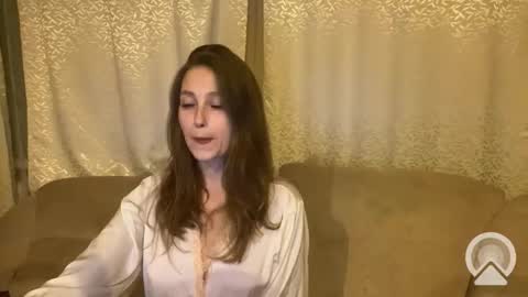 Snapshot of lunafeather chatting on 09-16-25, 05:03 lunafeather online show from 09-16-25, 05:03