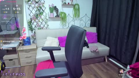 Luna online show from 01-12-25, 06:17