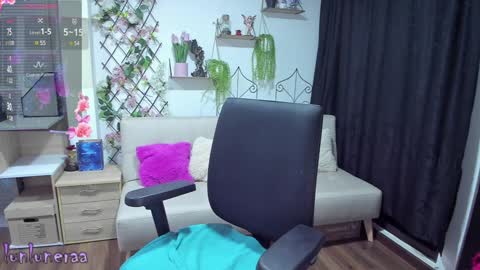 Luna online show from 01-14-25, 06:02