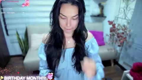 Luna online show from 11-13-25, 03:38