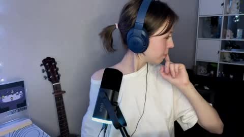 luna online show from 04-05-26, 08:17